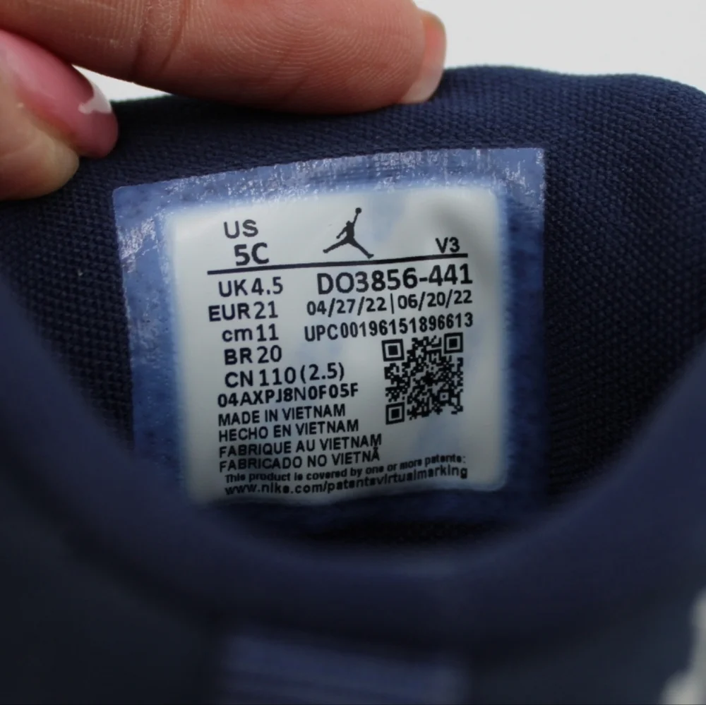 Jordan 11 Retro (TD) 4C – Midnight Navy – Mint Condition - Picture 8 of 8
